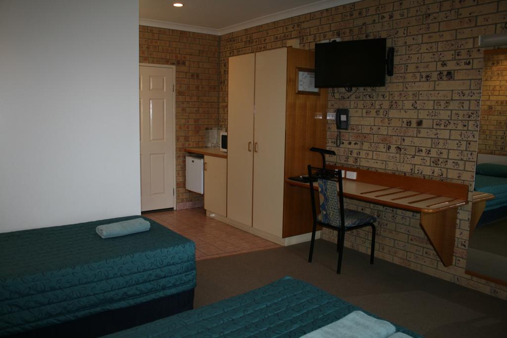 Mulga Country Motor Inn ชาร์เลวิลล์ ห้อง รูปภาพ