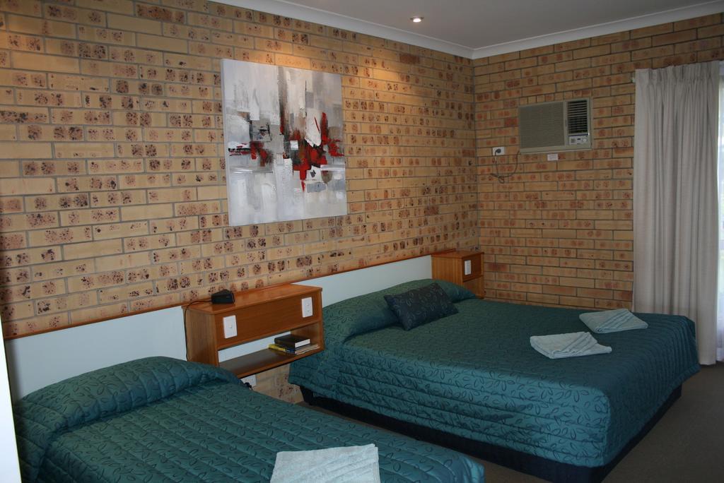Mulga Country Motor Inn ชาร์เลวิลล์ ห้อง รูปภาพ