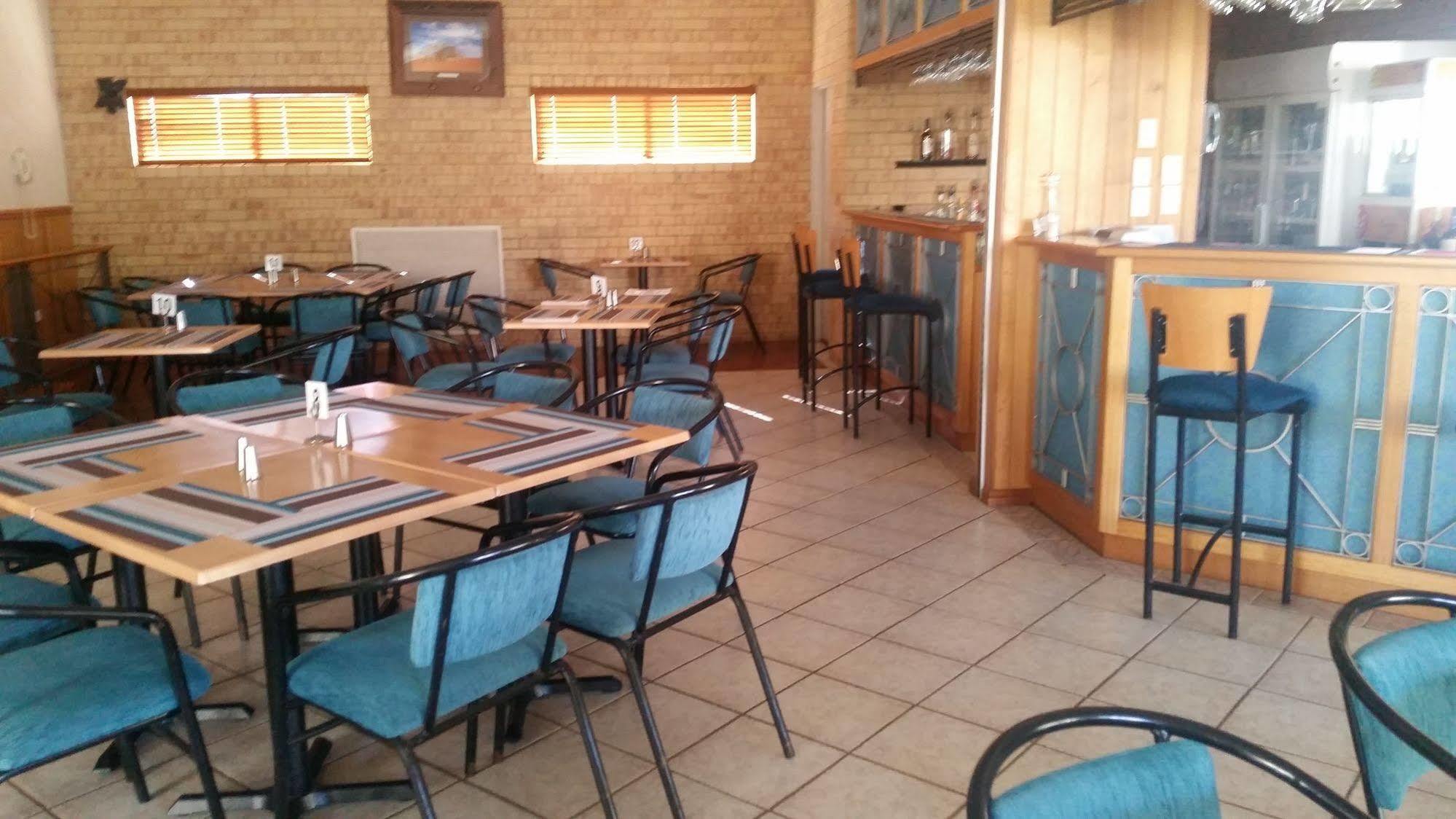Mulga Country Motor Inn ชาร์เลวิลล์ ภายนอก รูปภาพ